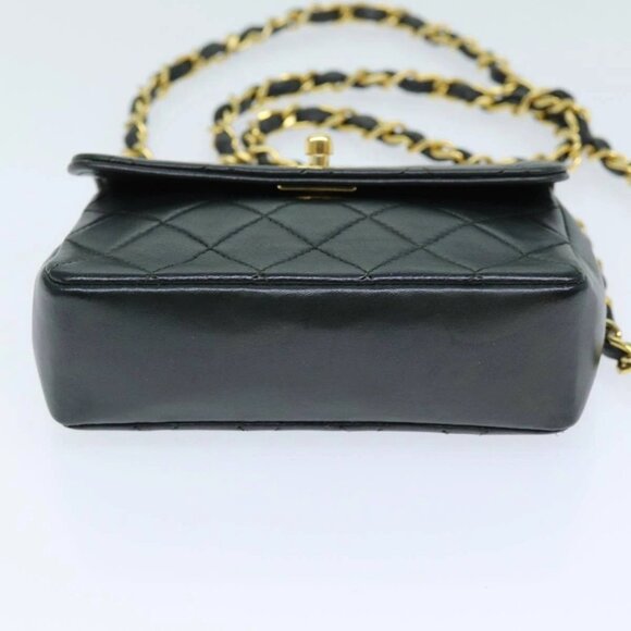 CHANEL Mini Matelasse Turn Lock Chain Bag Lamb Skin Black CC Auth 72435AV - Picture 5 of 15